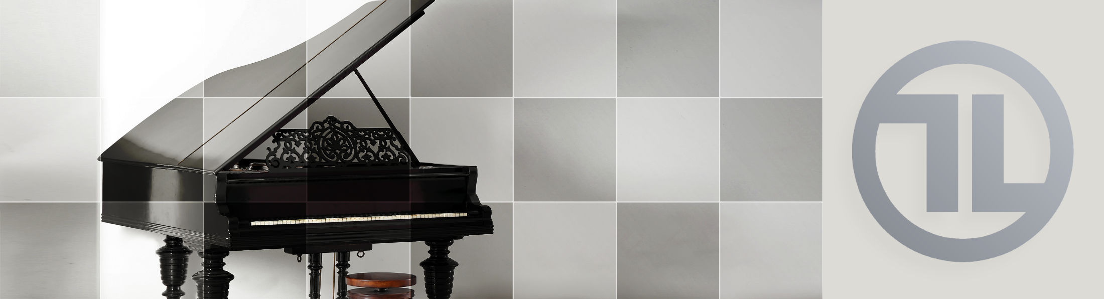 Piano banner